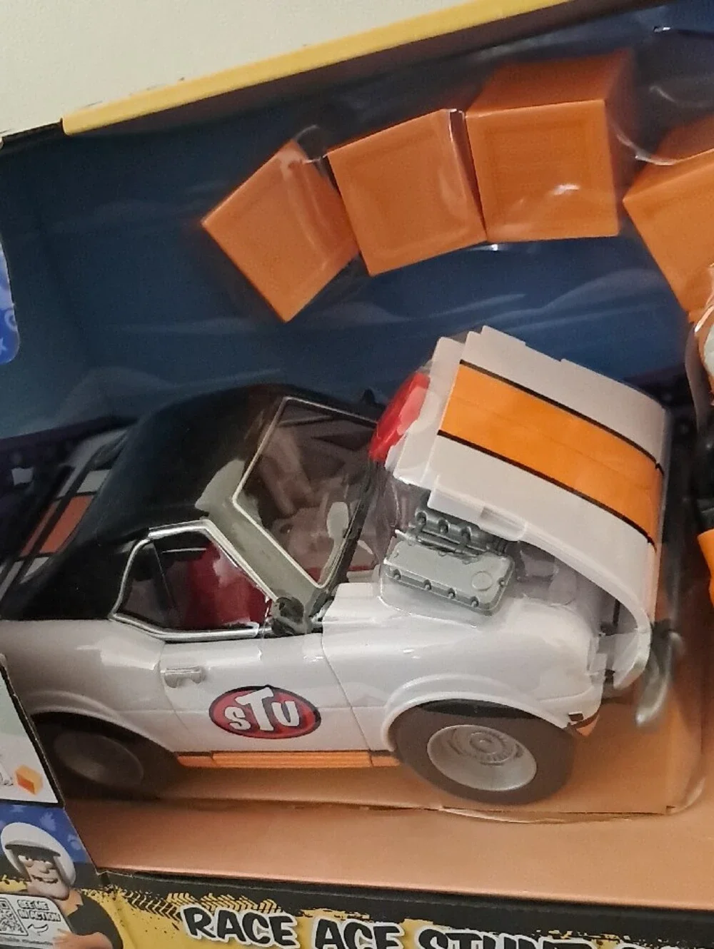 Stuntman Stu Race Ace Stunt Car - White & Orange